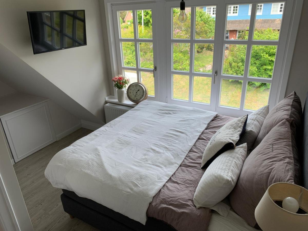 Keitum - Hochwertig Und Gemuetlich Wohnen Unter Reet Apartamento Exterior foto